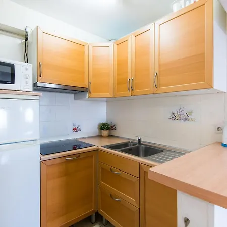 Carola 2 - Apartamento En Primera Linea Daire